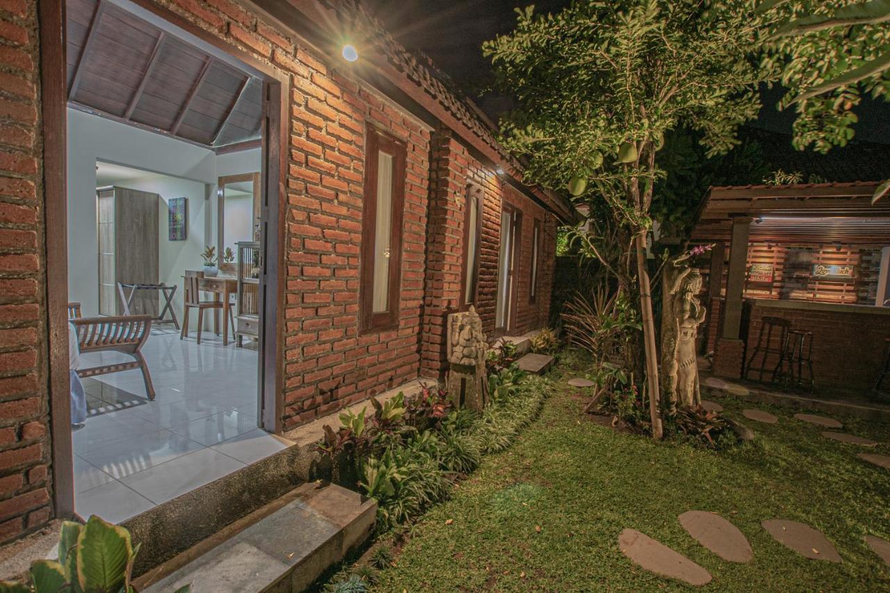 Tirta Bali Villa Jimbaran Exterior foto