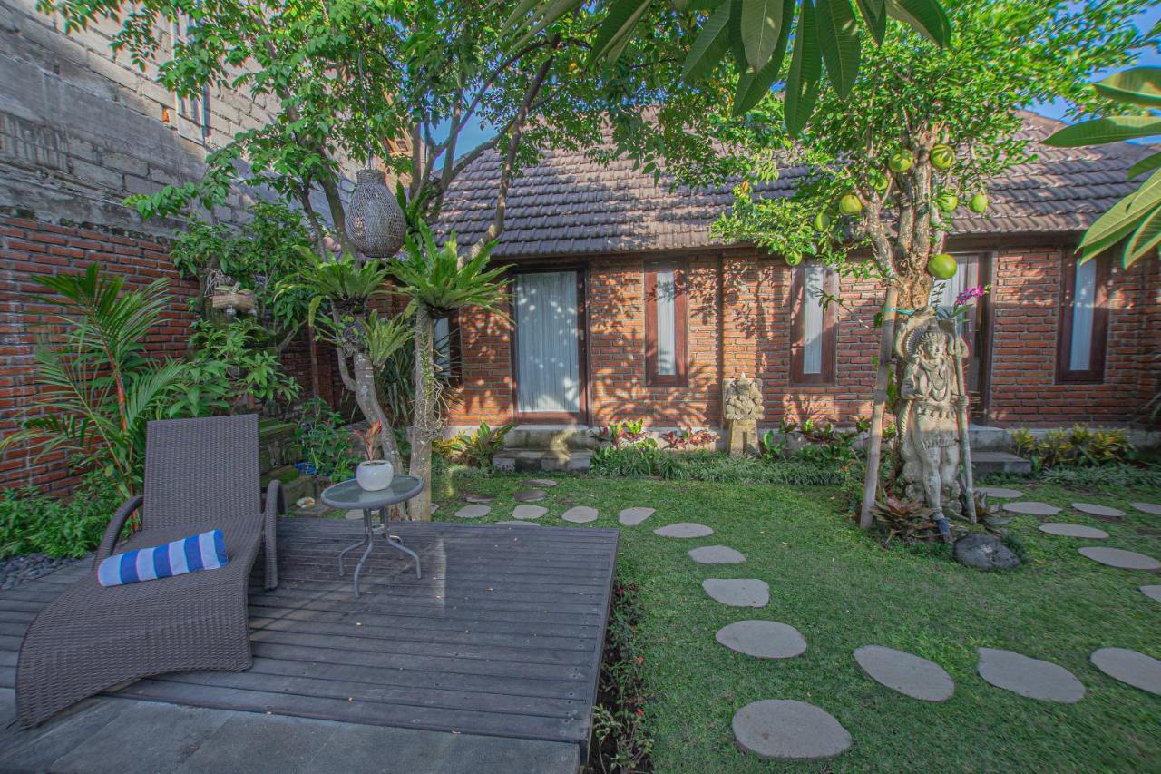 Tirta Bali Villa Jimbaran Exterior foto