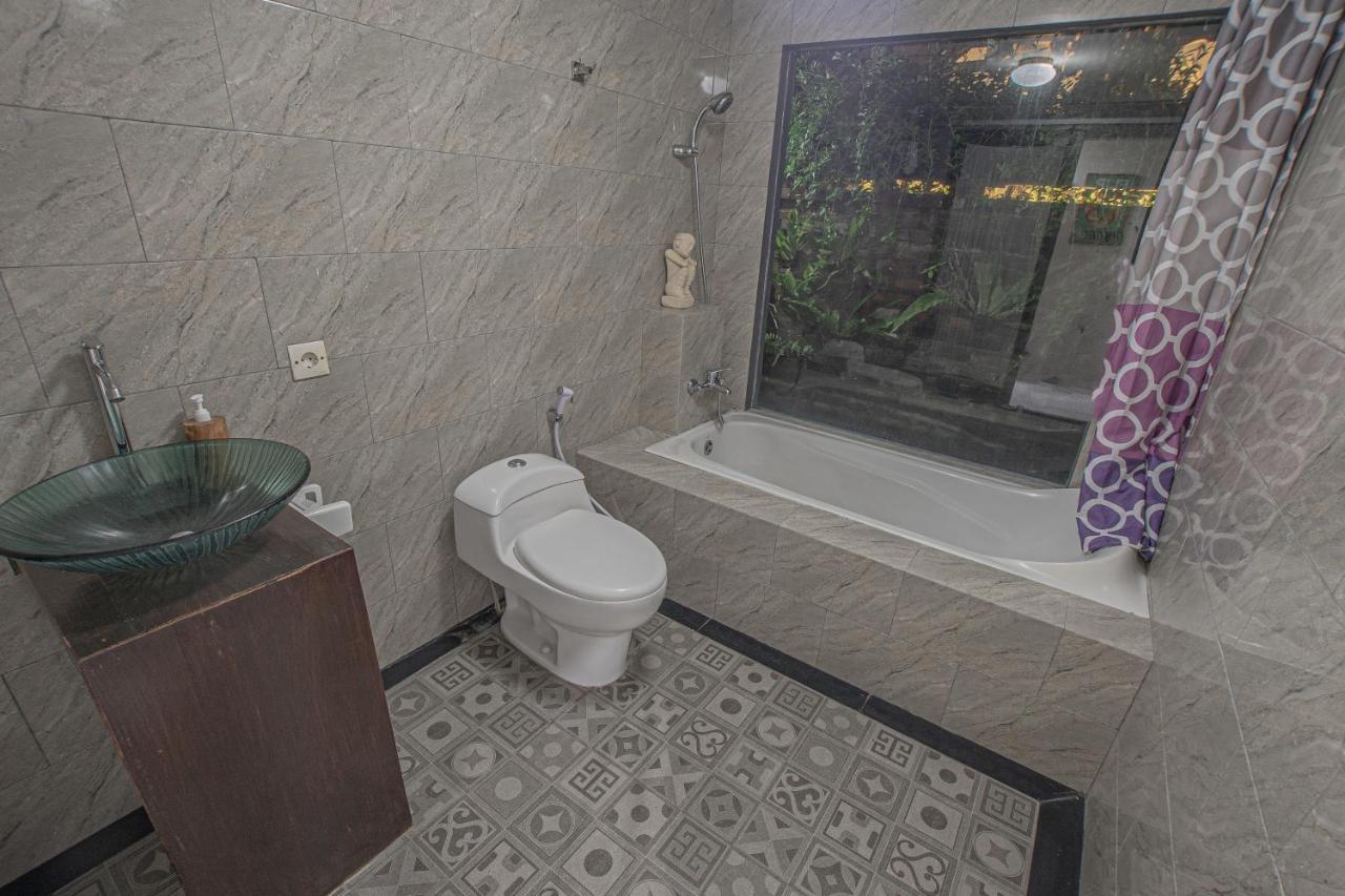 Tirta Bali Villa Jimbaran Exterior foto