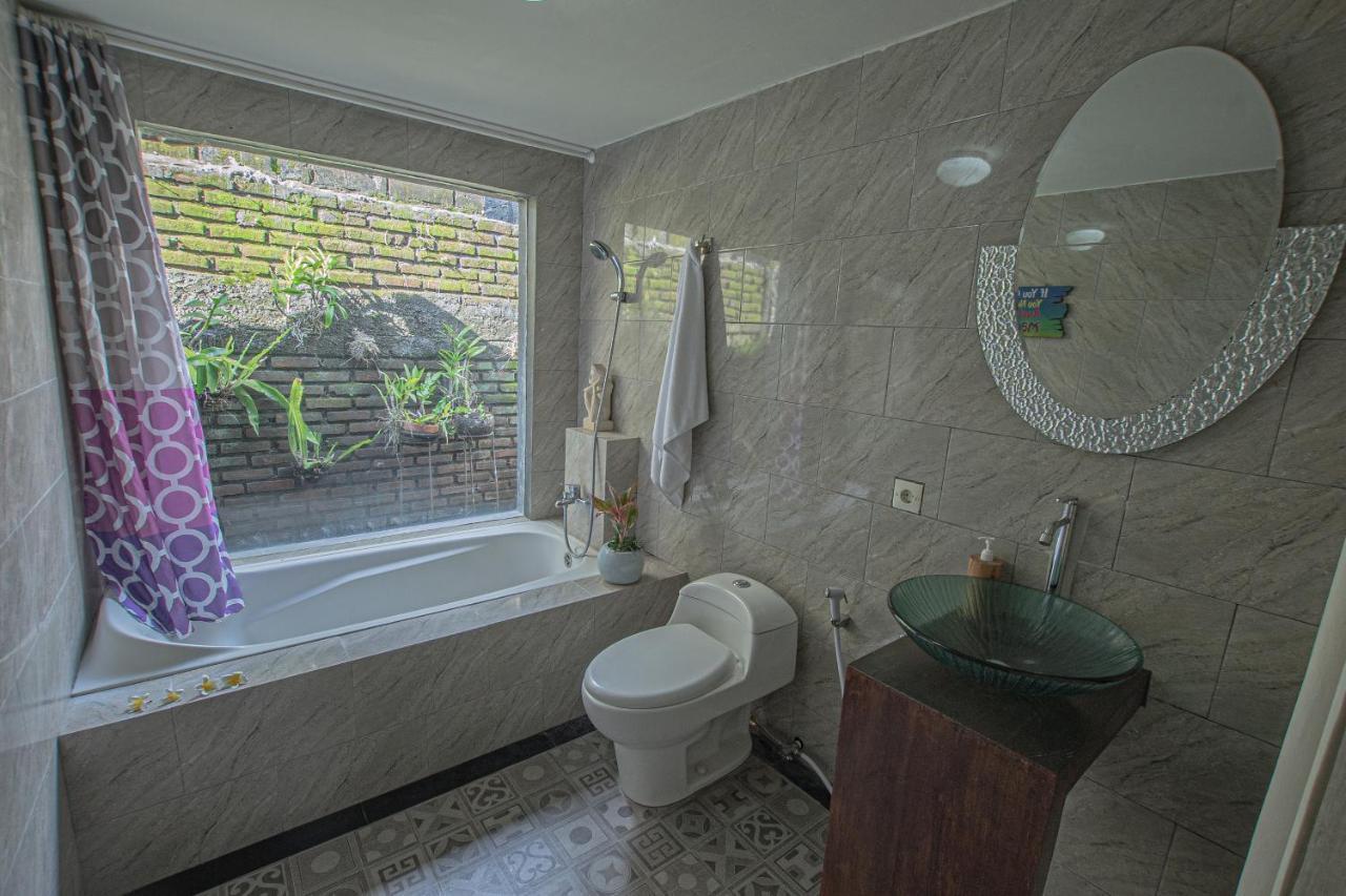 Tirta Bali Villa Jimbaran Exterior foto