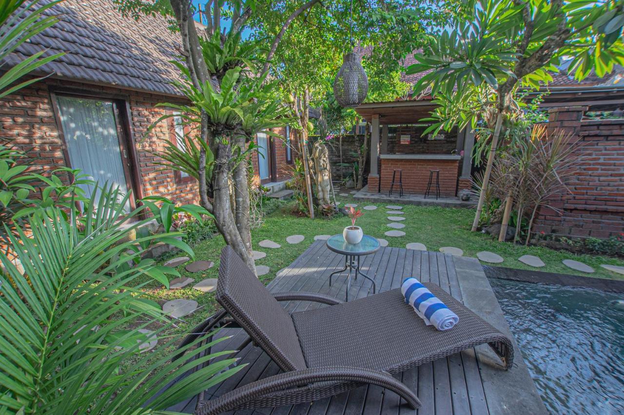 Tirta Bali Villa Jimbaran Exterior foto