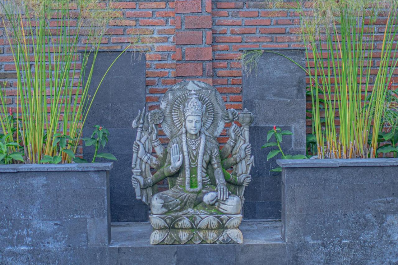 Tirta Bali Villa Jimbaran Exterior foto