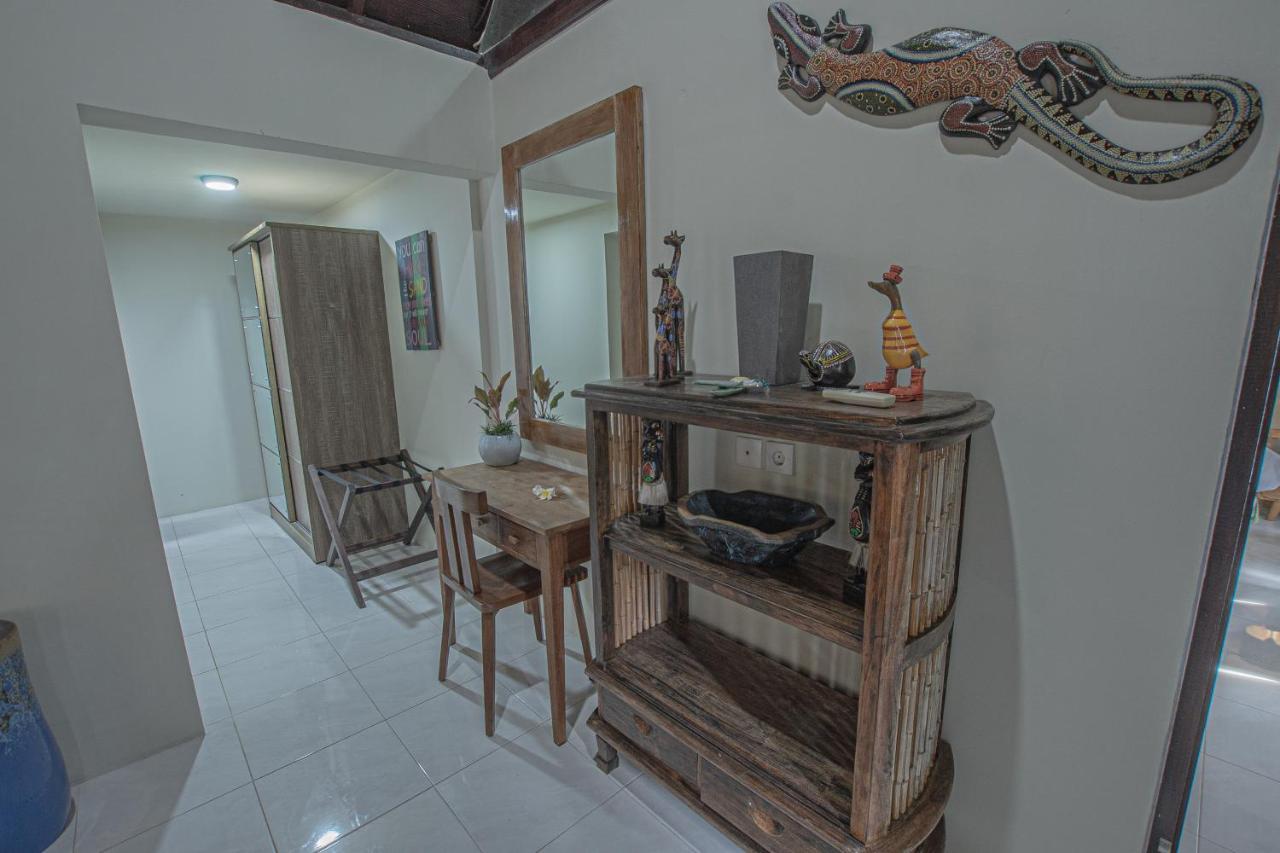 Tirta Bali Villa Jimbaran Exterior foto